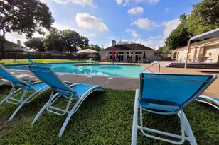 10930 Bob White Dr, Houston, TX 77096 - Photo 18