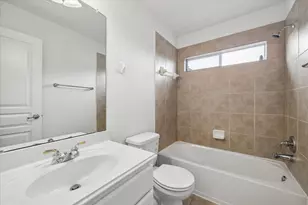 2181 Brittany Colony Dr, League City, TX 77573 - Photo 22