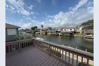 300 Ling, Bayou Vista, TX 77563 - Photo 12