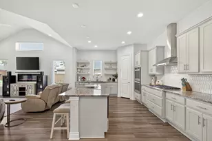 6038 Leeward Is Dr, Conroe, TX 77304 - Photo 12