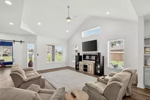 6038 Leeward Is Dr, Conroe, TX 77304 - Photo 18