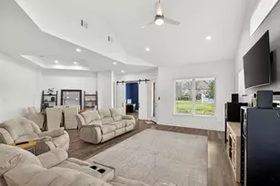 6038 Leeward Is Dr, Conroe, TX 77304 - Photo 16