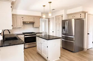3207 Lee Cir Dr, Pearland, TX 77581 - Photo 4