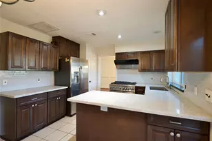 3211 Double Lake Dr, Missouri City, TX 77459 - Photo 10