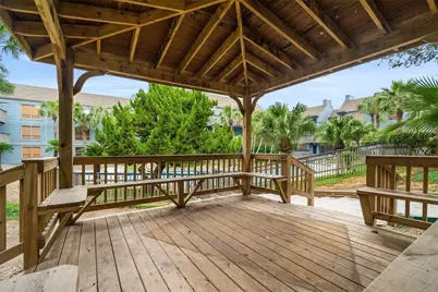 8100 Seawall Boulevard #E, Galveston, TX 77551 - Photo 20