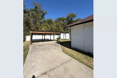 8407 Carolwood Drive, Houston, TX 77028 - Photo 16