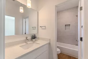 7613 Victory Reserve St, Houston, TX 77088 - Photo 20