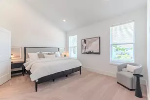 7613 Victory Reserve St, Houston, TX 77088 - Photo 10