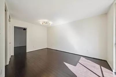 3401 Timmons Lane #14, Houston, TX 77027 - Photo 4