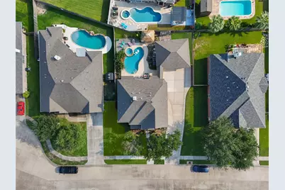 619 Widgeon Cove, Texas City, TX 77590 - Photo 18