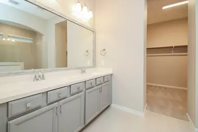 142 Scarlet Maple Court, Conroe, TX 77318 - Photo 12