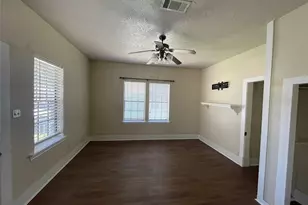 3105 Indiana St, Baytown, TX 77520 - Photo 6