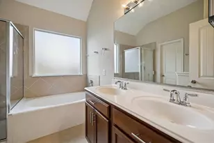 13006 Millstream Bend Ln, Tomball, TX 77377 - Photo 10