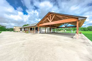 1095 County Rd 423, Alvin, TX 77511 - Photo 4