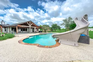 1095 County Rd 423, Alvin, TX 77511 - Photo 32