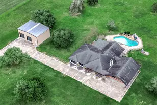 1095 County Rd 423, Alvin, TX 77511 - Photo 38