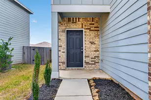 654 Amesbury Rd, Conroe, TX 77316 - Photo 4