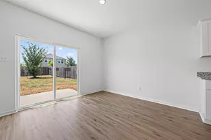 654 Amesbury Rd, Conroe, TX 77316 - Photo 10