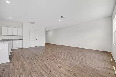 654 Amesbury Road, Conroe, TX 77316 - Photo 14
