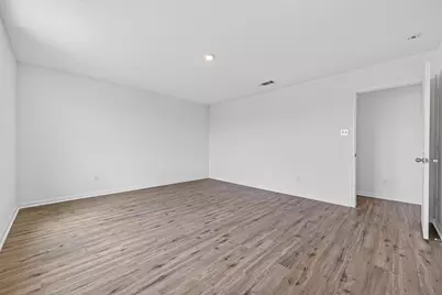 654 Amesbury Road, Conroe, TX 77316 - Photo 36