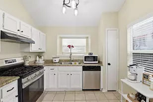 1131 Somercotes Ln, Channelview, TX 77530 - Photo 6