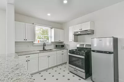 2102 55th Street, Galveston, TX 77551 - Photo 8