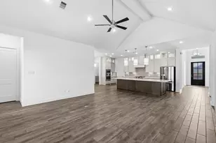 6211 Empire Dr, Manvel, TX 77578 - Photo 10