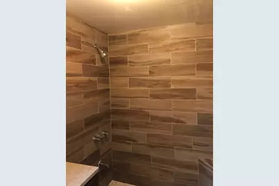 2520 E Crosstimbers Street, Houston, TX 77093 - Photo 8