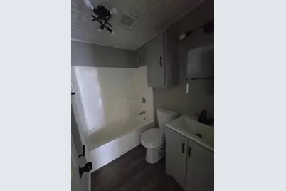 1523 N Avenue F, Freeport, TX 77541 - Photo 12