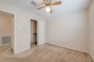 2906 Arrowhead Dr, Sugar Land, TX 77479 - Photo 24