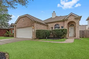 12102 Green Willow Falls Dr, Tomball, TX 77375 - Photo 2