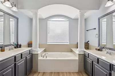14002 Garden Brook Court, Rosharon, TX 77583 - Photo 18