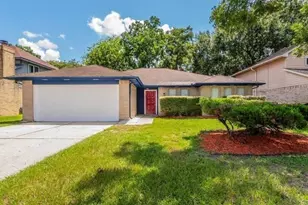 12106 Essenbruk Dr, Houston, TX 77066 - Photo 1