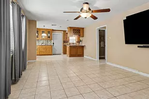 15914 Dunmoor Dr, Houston, TX 77059 - Photo 6