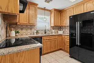 15914 Dunmoor Dr, Houston, TX 77059 - Photo 6
