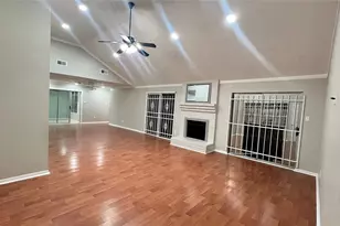 12318 Ashling Dr, Houston, TX 77477 - Photo 2