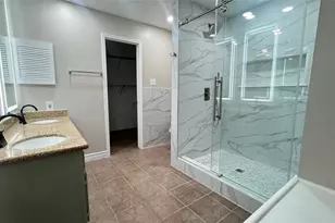 12318 Ashling Dr, Houston, TX 77477 - Photo 6