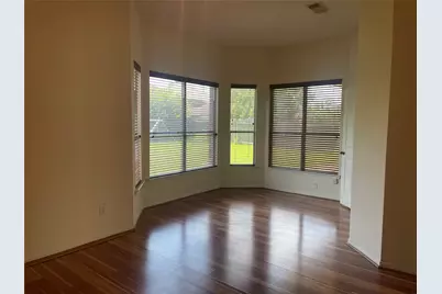 13113 Sunset Cliff Court, Sugar Land, TX 77478 - Photo 10