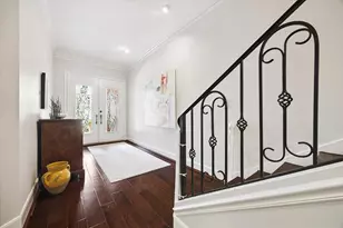 5 Pine Briar Cir, Houston, TX 77056 - Photo 22