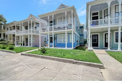 1602 Avenue L, Galveston, TX 77550 - Photo 2