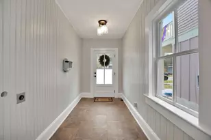 1602 Avenue L, Galveston, TX 77550 - Photo 10