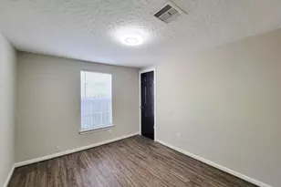 3416 Europa St, Houston, TX 77022 - Photo 30