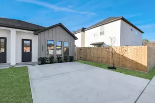 3909 Maggie St, Houston, TX 77051 - Photo 22
