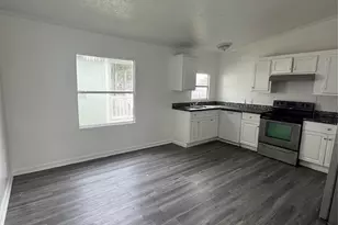 11919 Greenspark Ln, Houston, TX 77044 - Photo 8