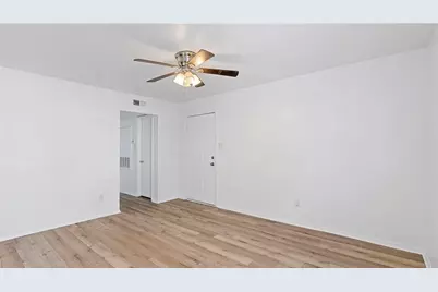 2712 Evergreen Circle, Bryan, TX 77801 - Photo 12