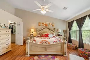 13600 Breton Ridge St, Houston, TX 77070 - Photo 12