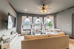 22 Post Shadow Estate Dr, Spring, TX 77389 - Photo 48