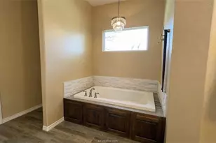 11810 Riley Green Rd, Franklin, TX 77836 - Photo 12