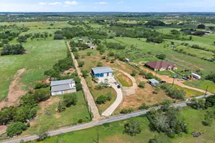 225 Butter Cup Ln, Floresville, TX 78114 - Photo 34