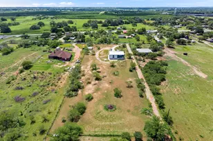 225 Butter Cup Ln, Floresville, TX 78114 - Photo 30